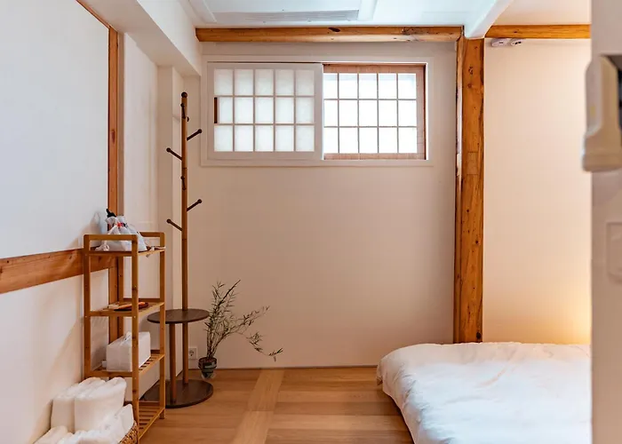 Gyedong Hanok 125