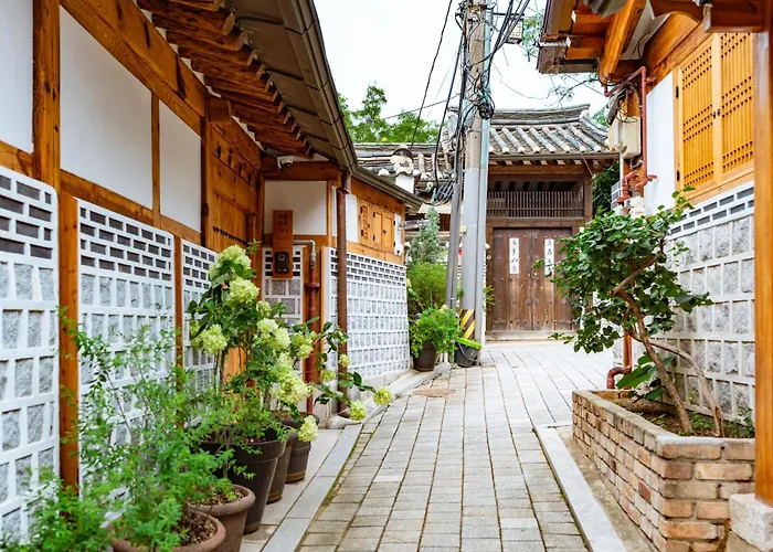 Gyedong Hanok 125 Вилла Сеул